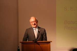 L'ambassadeur de France est satisfait/photo Institut Français Bonn