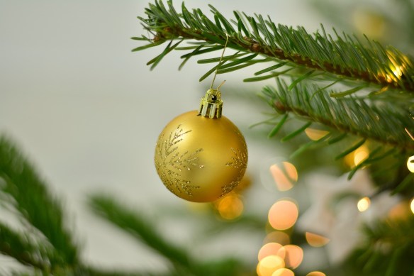 christmas-ball-2996637_1280